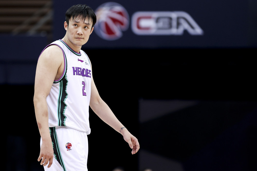 这也行?集结日阿斯顿维拉调整名单以备CBA常规赛今夜门兴格拉德巴赫伤情更新,华盛顿奇才今晚止住颓势 -金年会链接入口